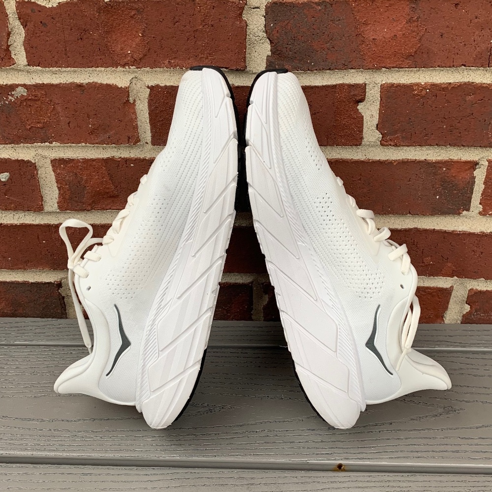 Hoka Arahi 7 Running Shoe - Picture 8 of 14